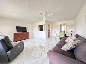569 Fanshaw N Unit 569, Boca Raton, FL 33434