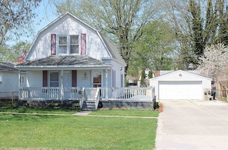 1109 Saint Clair Blvd, Algonac, MI 48001