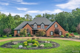 13552 Weston Park Dr, Saint Louis, MO 63131