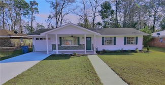 2230 Formosa Cir, Brunswick, GA 31520