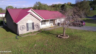 528 Kings Hills Blvd, Pigeon Forge, TN 37863
