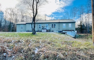 516 Greenwood Rd, Norway, ME 04268