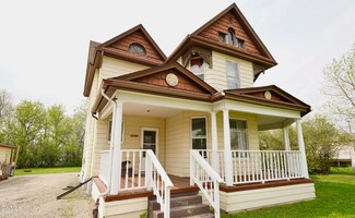 110 1st Ave N, Wimbledon, ND 58492