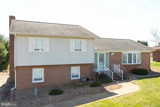150 Gregory St, Shenandoah, VA 22849