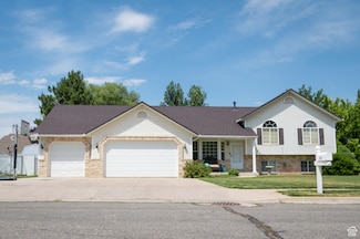 1123 N 3050 W, Clearfield, UT 84015