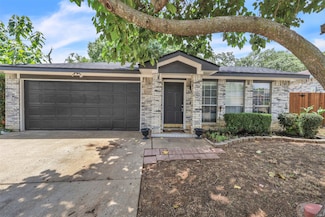 9219 Crimnson Ct, Dallas, TX 75217