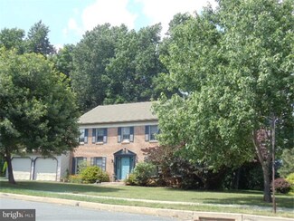 2 Longview Dr, Birdsboro, PA 19508
