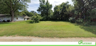Central St, Dyersburg, TN 38024