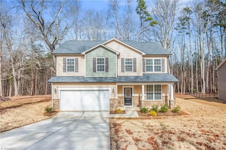 2559 Wallingford Rd NE, Winston-Salem, NC 27101