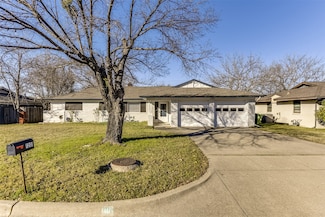 1201 Desiree Ln, Hurst, TX 76053