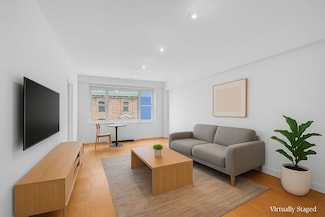 100 W 57th St Unit 18I, New York, NY 10019