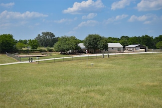 11001 Yankie Rd, China Spring, TX 76633