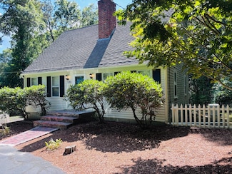 515 Cedar St, West Barnstable, MA 02668