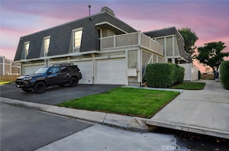 16125 Warmington Ln Unit 12, Huntington Beach, CA 92649