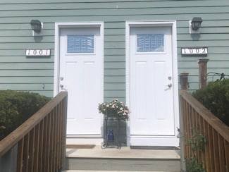 1001 Piscassic St, Newmarket, NH 03857
