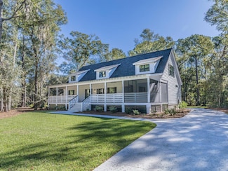 62 Sunset Blvd, Beaufort, SC 29907