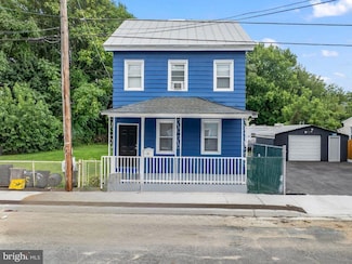 65 Penn St, Penns Grove, NJ 08069