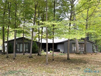 217 Willow Way, Archbold, OH 43502