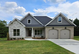 331 Quartz Dr, Chickamauga, GA 30707