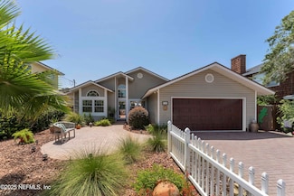 1844 Ocean Grove Dr, Atlantic Beach, FL 32233