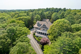 86 Firth Dr, Boothbay, ME 04537