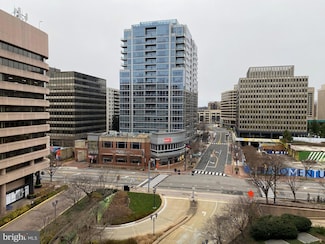 1805 Crystal Dr Unit 715S, Arlington, VA 22202