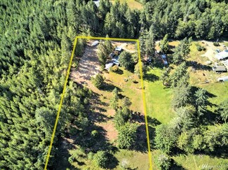 160 E Savage Ln, Grapeview, WA 98546