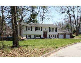 20 Maverick Cir, Billerica, MA 01821