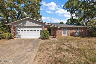 102 Cypress Cir, Clinton, MS 39056