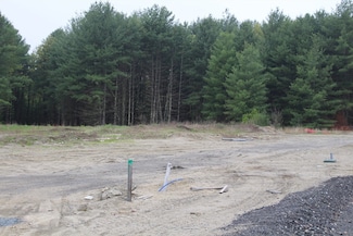 14 April Way, Millis, MA 02054