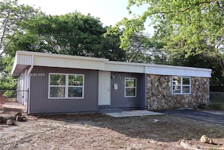 7915 NW 73rd Ave, Tamarac, FL 33321