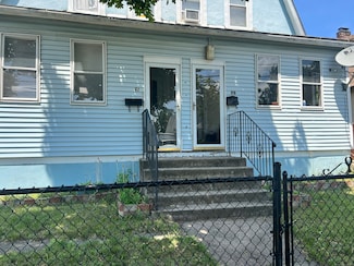 70 Burnham St Unit 72, Hartford, CT 06112
