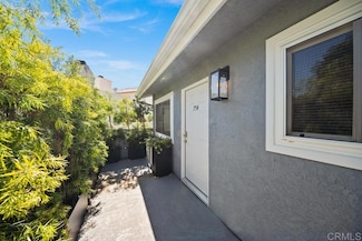 754 E Ave, Coronado, CA 92118