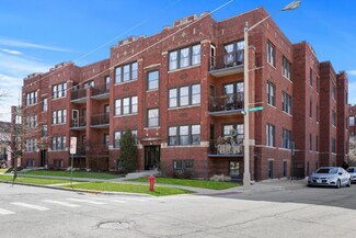 923 Clarence Ave Unit B, Oak Park, IL 60304