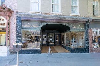 613 Warren St, Hudson, NY 12534