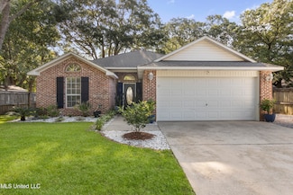 1426 Porpoise Dr, Ocean Springs, MS 39564