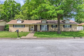 3024 Choctaw Rd, Commerce, TX 75428