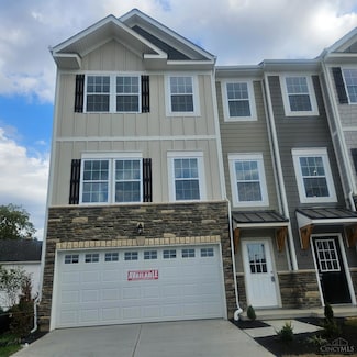 3690 Birkdale Ln, Cincinnati, OH 45227