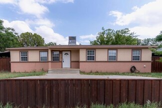 1114 E Nobles Ave, Midland, TX 79701