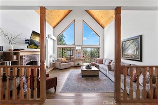 27363 Matterhorn Dr, Lake Arrowhead, CA 92352