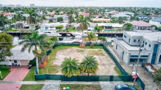 2700 NE 48th Ct, Lighthouse Point, FL 33064