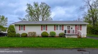 47 Howard St, Kingston, PA 18704