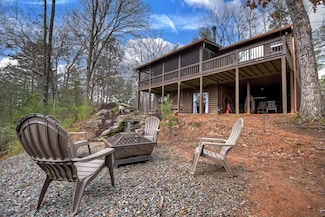97 Doyle Carder Pkwy, Blue Ridge, GA 30513