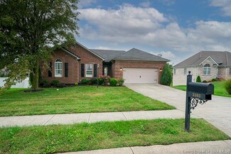 3103 Heritage Heights Way, Jeffersonville, IN 47130