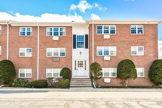 14 Old Colony Ln Unit 3, Arlington, MA 02476
