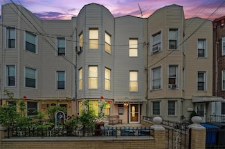 3809 12th Ave, Brooklyn, NY 11218