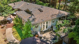 14207 Tim Burr Ln, Grass Valley, CA 95945