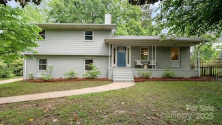 917 Bobby Ln, Charlotte, NC 28211