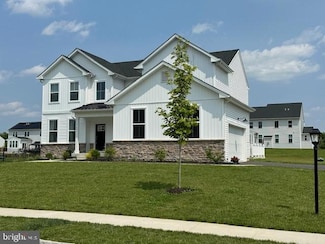 1142 Mariwill Dr, Quakertown, PA 18951