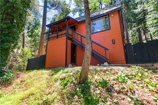 23747 Bowl Rd, Crestline, CA 92325
